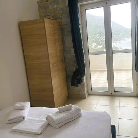Апартаменты Royal View In Mani Kokkala