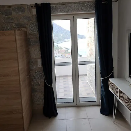 Royal View In Mani Apartman Kokála